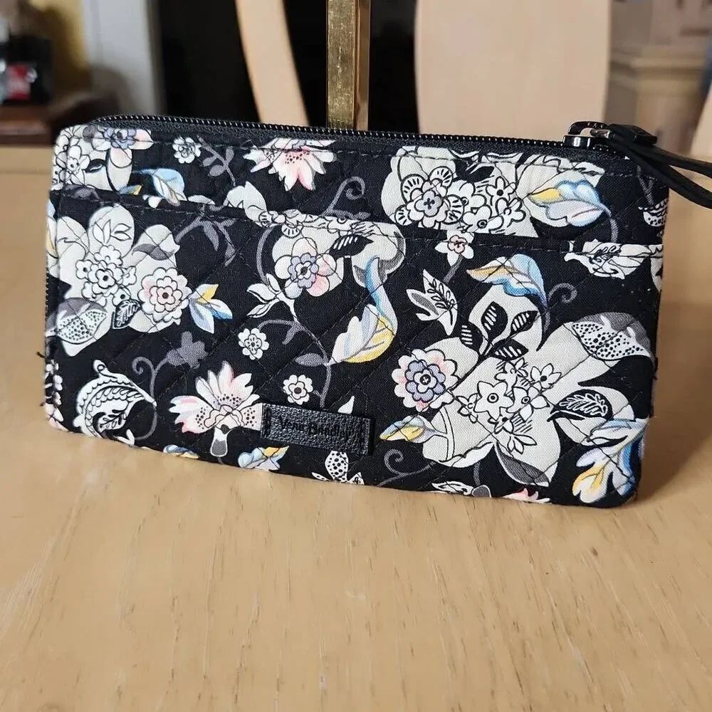 Vera Bradley Holland Garden black floral wallet